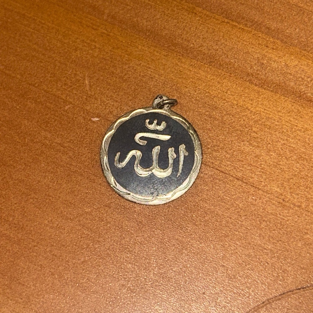 Black and Gold Pendant